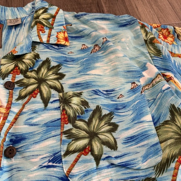 Pineapple Connection Men's Medium Hawaiian Multicolor Surfing Hula Girls AOP - Picture 8 of 12